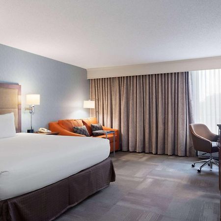 Wingate By Wyndham St Louis Airport 호텔 세인트앤 외부 사진