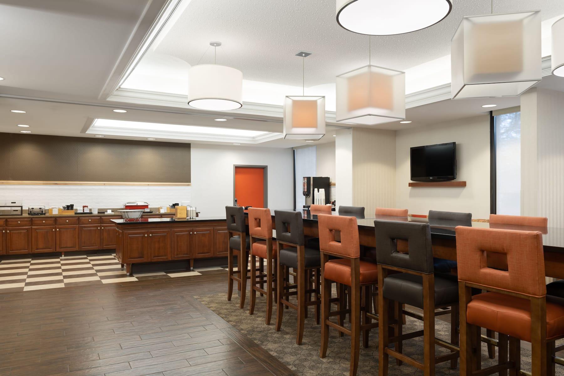 Wingate By Wyndham St Louis Airport 호텔 세인트앤 외부 사진