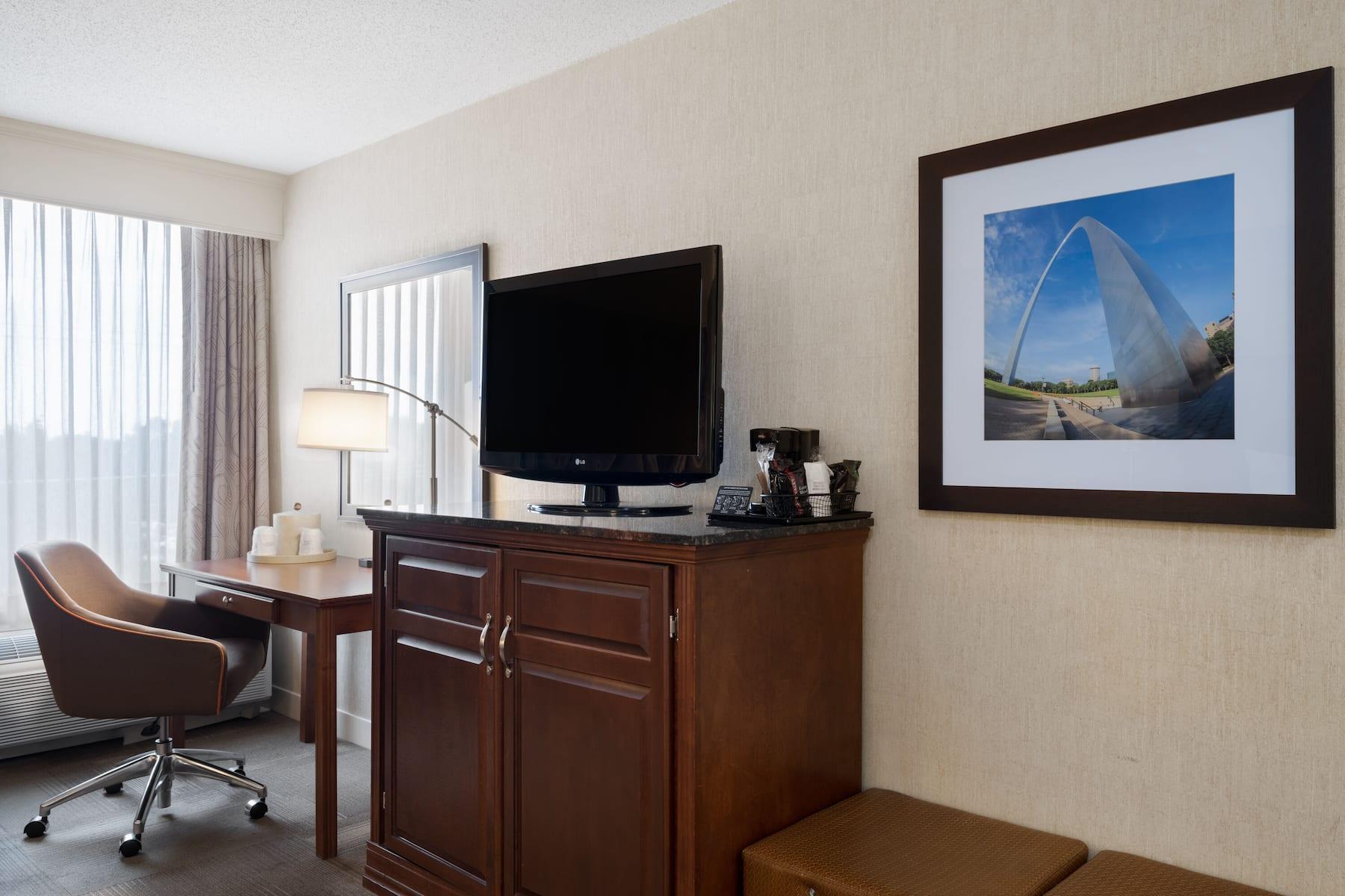 Wingate By Wyndham St Louis Airport 호텔 세인트앤 외부 사진