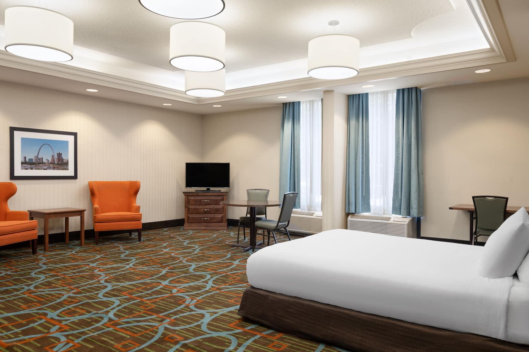 Wingate By Wyndham St Louis Airport 호텔 세인트앤 외부 사진